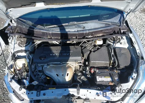 2009 Toyota Matrix S z USA, uszkodzony, nr VIN 2T1LE40E99C002883